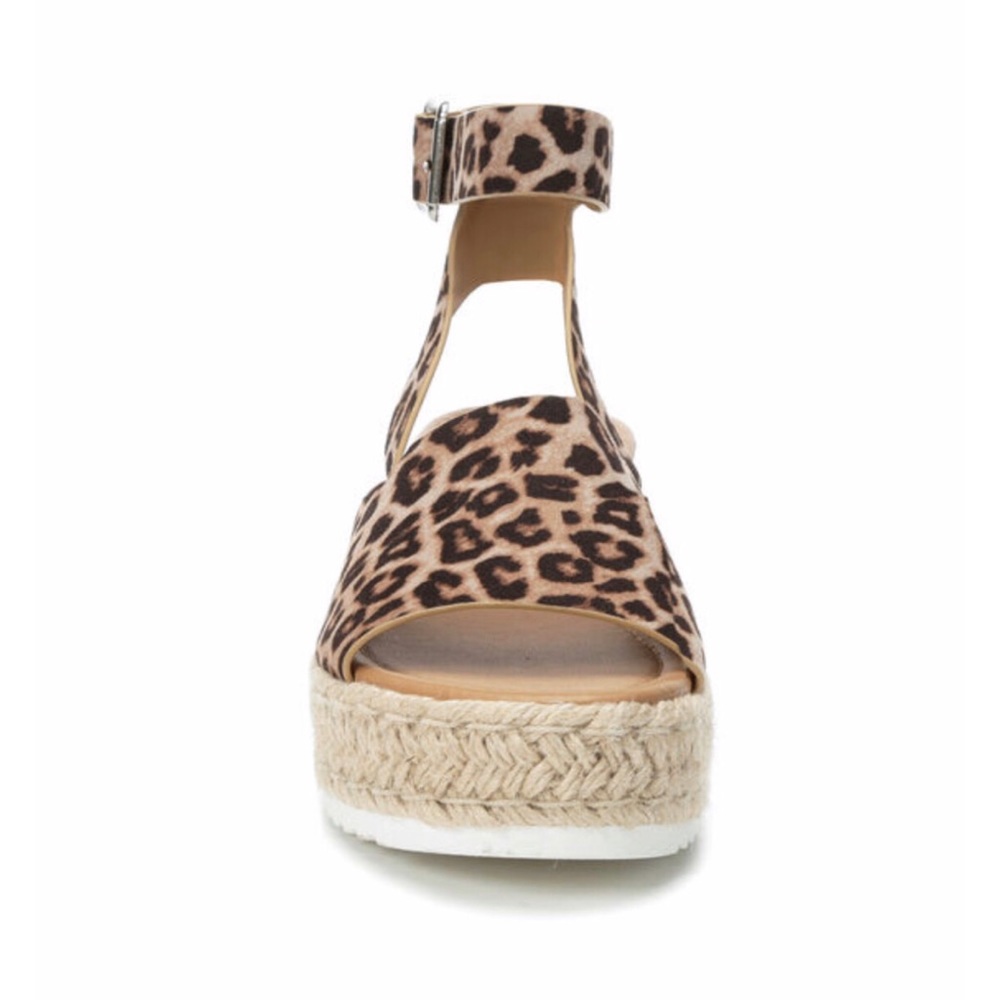 Soda Topic Platform Espadrille Wedge Cutout Heel Sandals Leopard Panther Cheetah - Picture 4 of 7